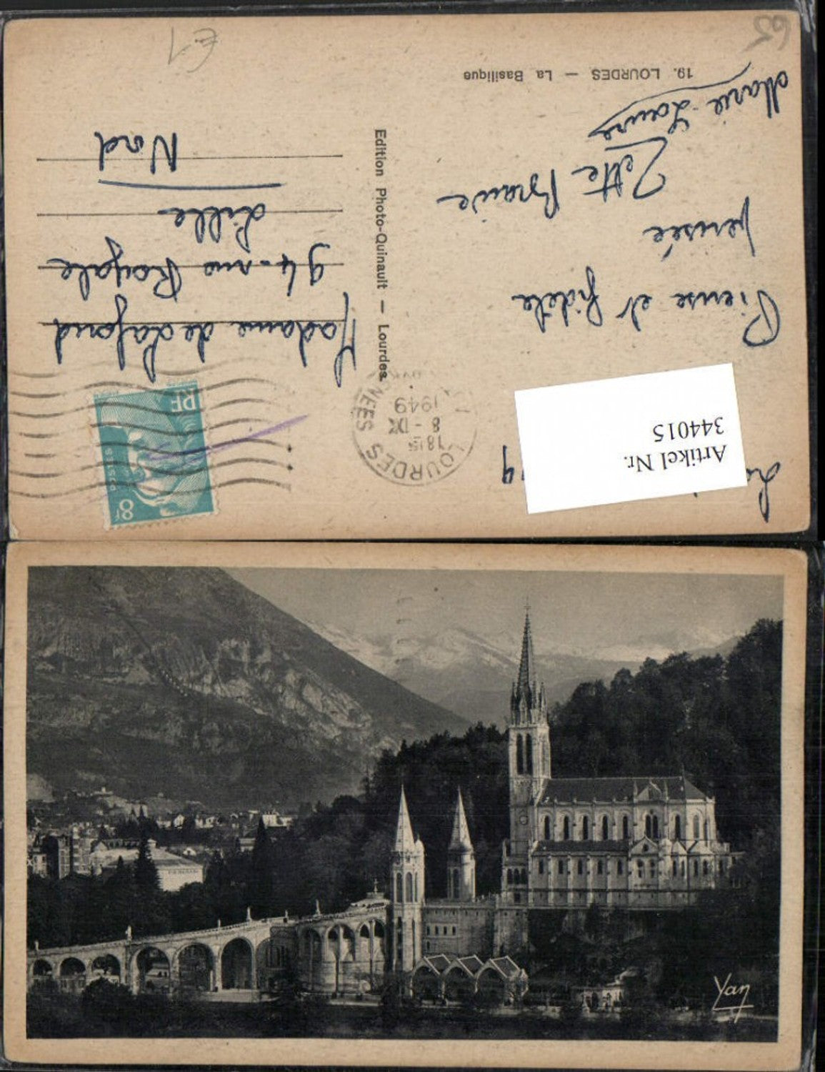344015,Midi-Pyrenees Hautes-Pyrenees Lourdes La Basilique Kirche Bergkulisse