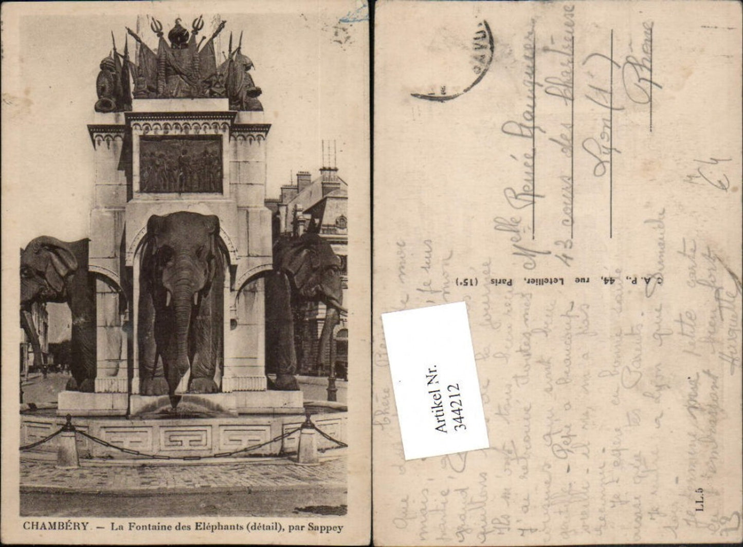 344212,Rhone-Alpes Savoie Chambery La Fontaine des Elephants Elefanten Brunnen