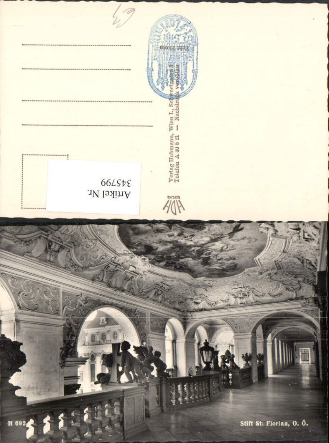 345799,Stift St. Florian Innenansicht Gang