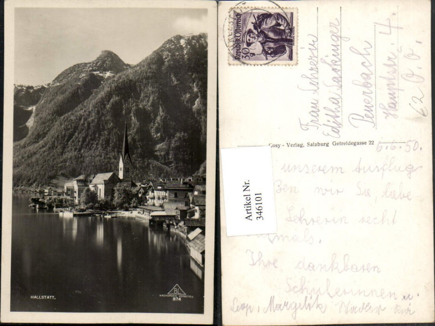 346101,Hallstatt Teilansicht Kirche Bergkulisse