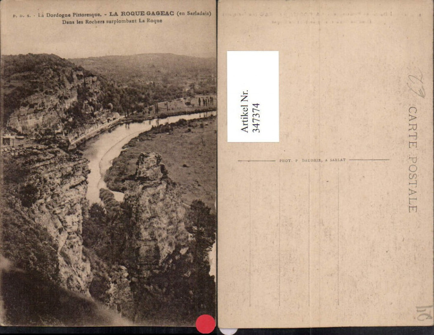 347374,Aquitanien Dordogne La Roque Gageac Dans les Rochers surplombant La Roque