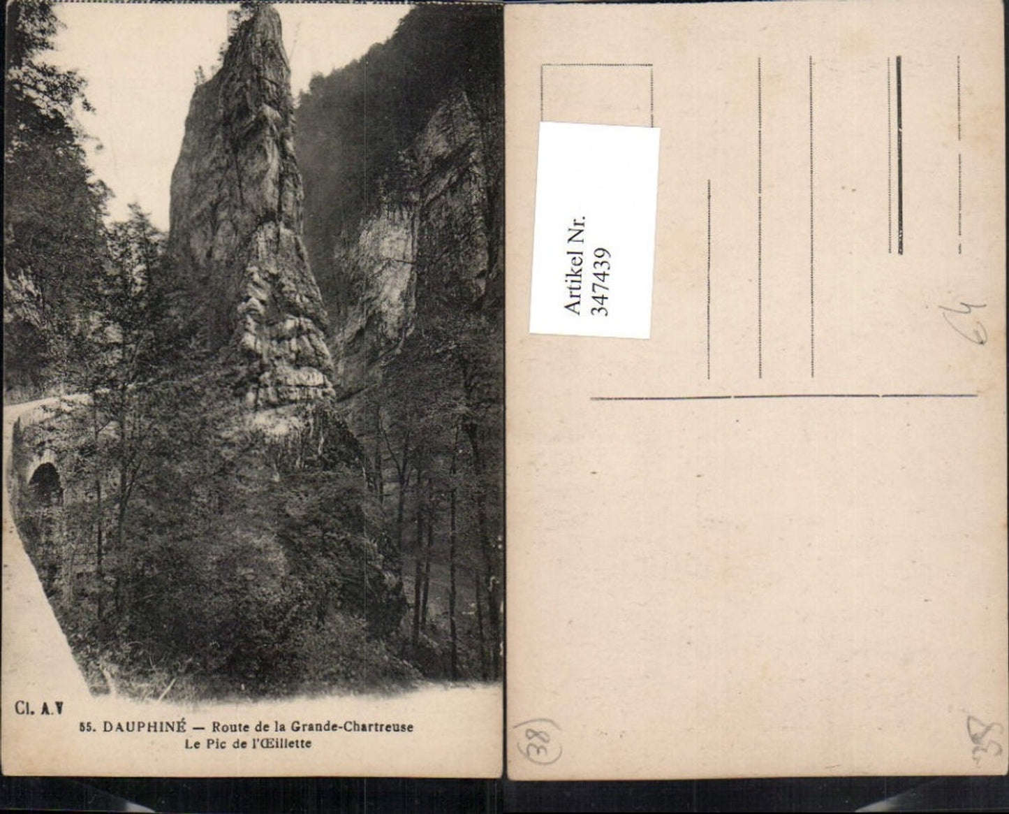 347439,Rhone-Alpes Isere Dauphine Route de la Grande Chartreuse Le Pic de l'Oeillette Felsen