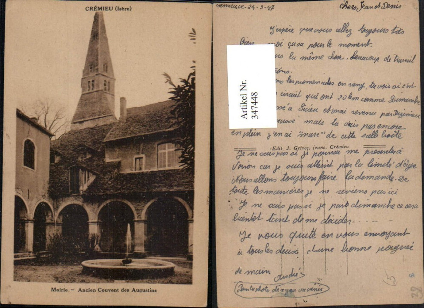 347448,Rhone-Alpes Isere Cremieu Mairie Ancien Couvent des Augustins Rathaus Brunnen