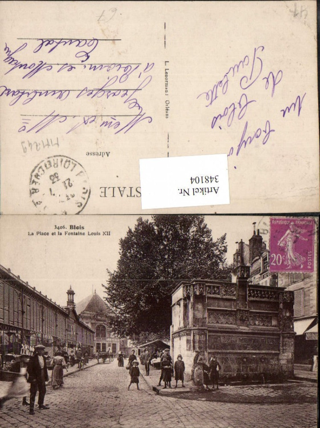 348104,Centre Loire-et-Cher Blois La Place et la Fontaine Louis Brunnen Straßenansicht