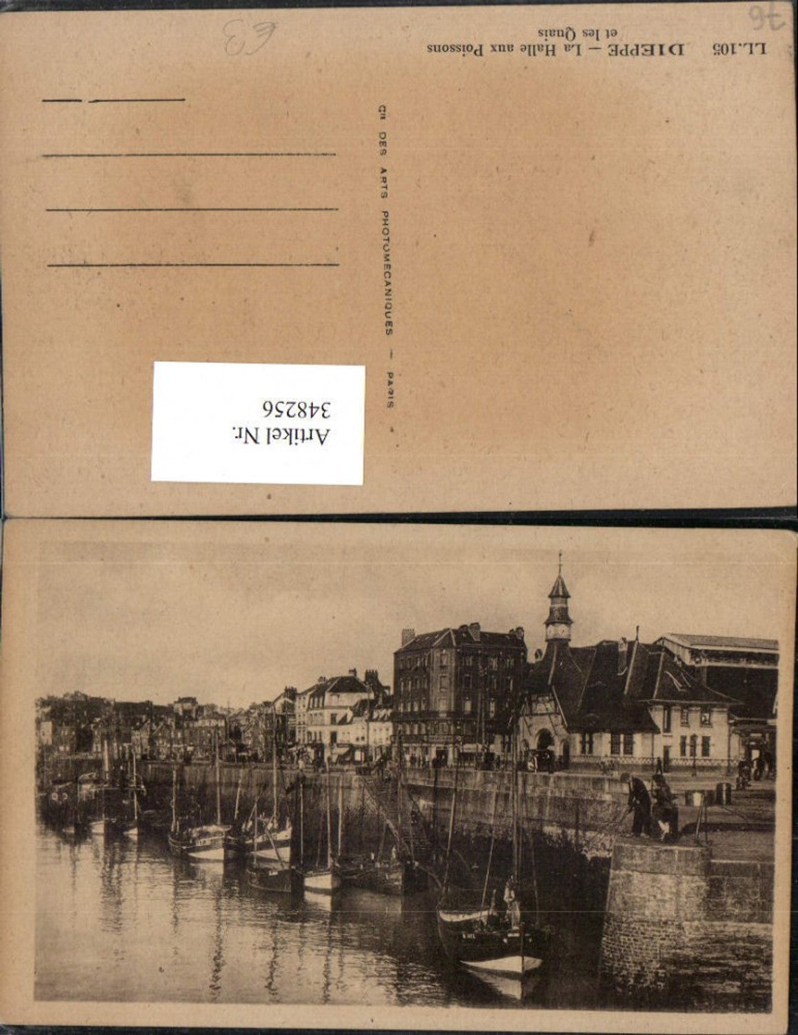 348256,Haute-Normandie Seine-Maritime Diepe La Halle aux Poissons et les Quais Segelboote