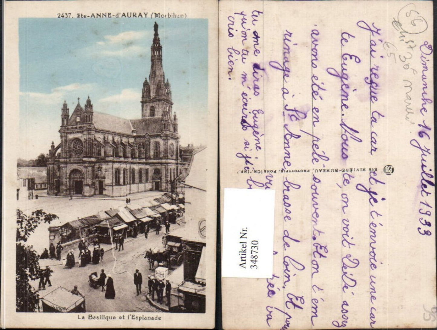 348730,Bretagne Morbihan Ste-Anne-d'Auray La Basilique et l'Esplanade Kirche