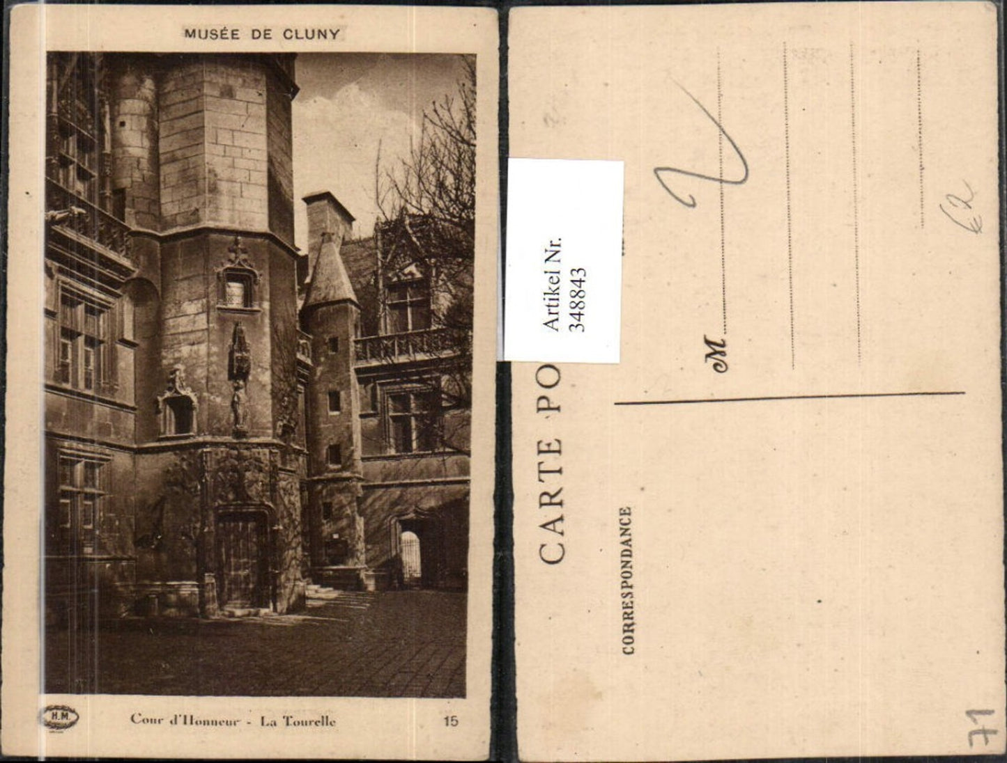 348843,Burgund Saone-et-Loire Musee de Cluny Cour d'Honneur La Tourelle