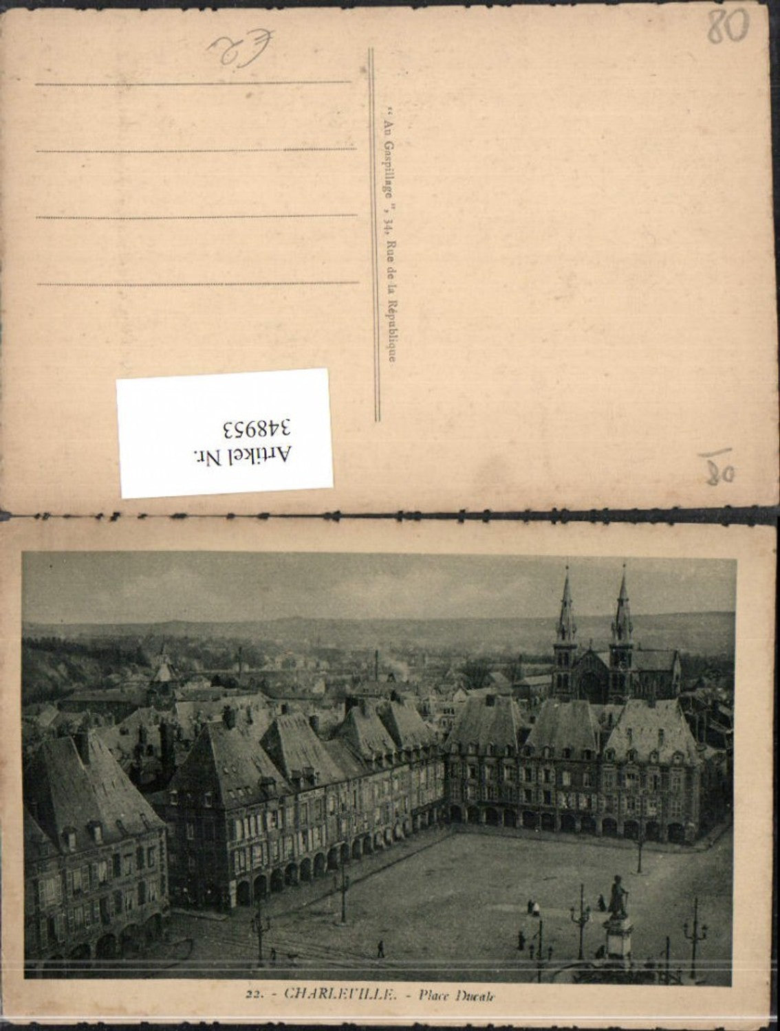 348953,Champagne-Ardenne Ardennes Charleville Place Ducale Teilansicht