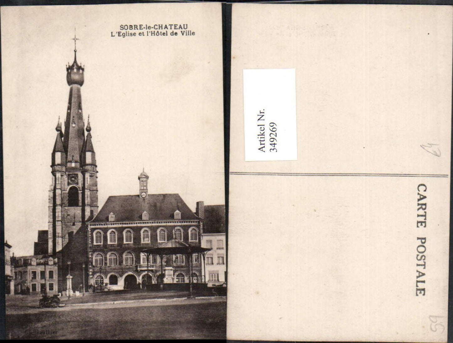 349269,Nord-Pas-de-Calais Nord Solre-le-Chateau L'Eglise et l'Hotel de Ville Rathaus Kirche