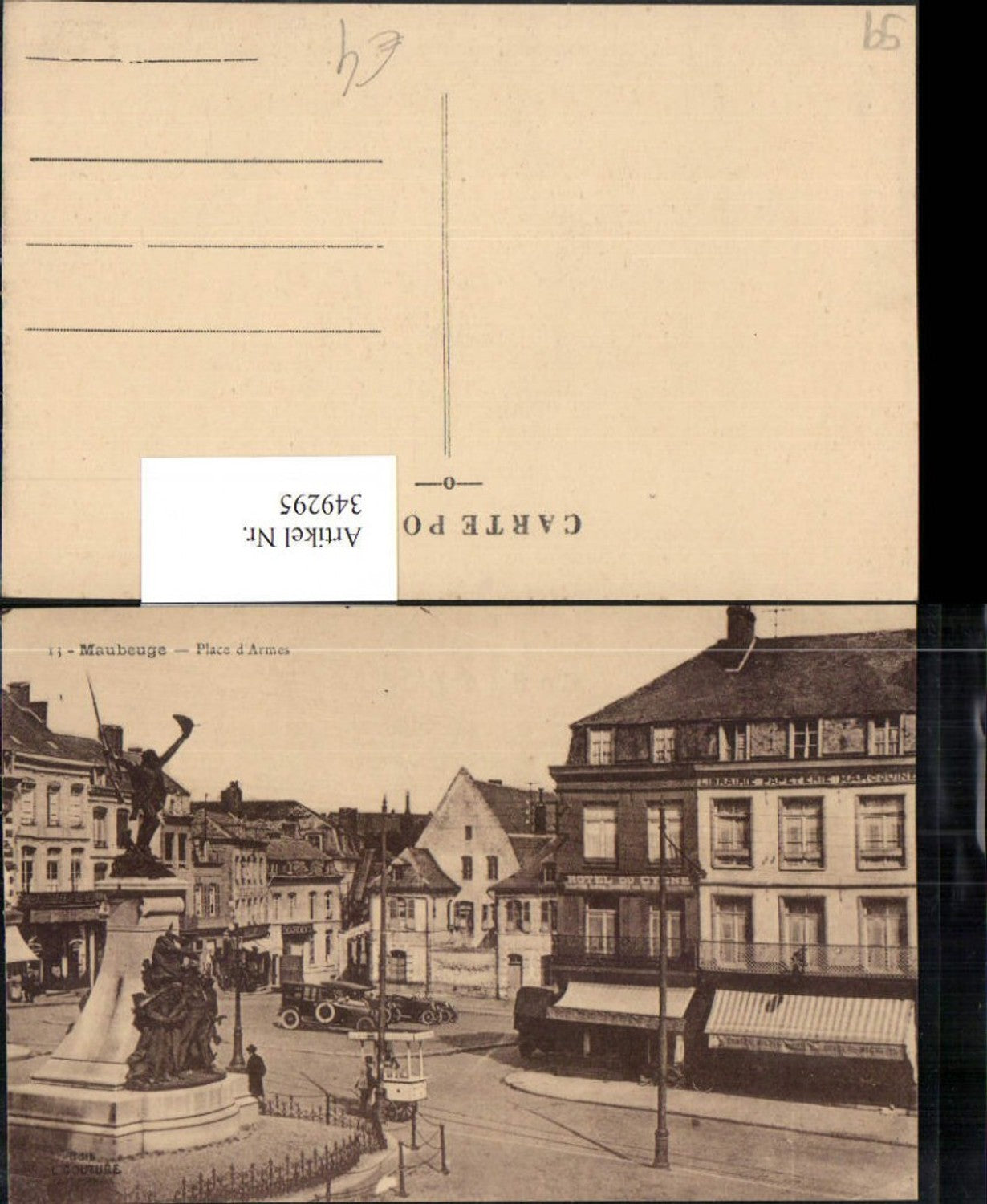 349295,Nord-Pas-de-Calais Nord Maubeuge Place d'Armes Denkmal Geschäfte