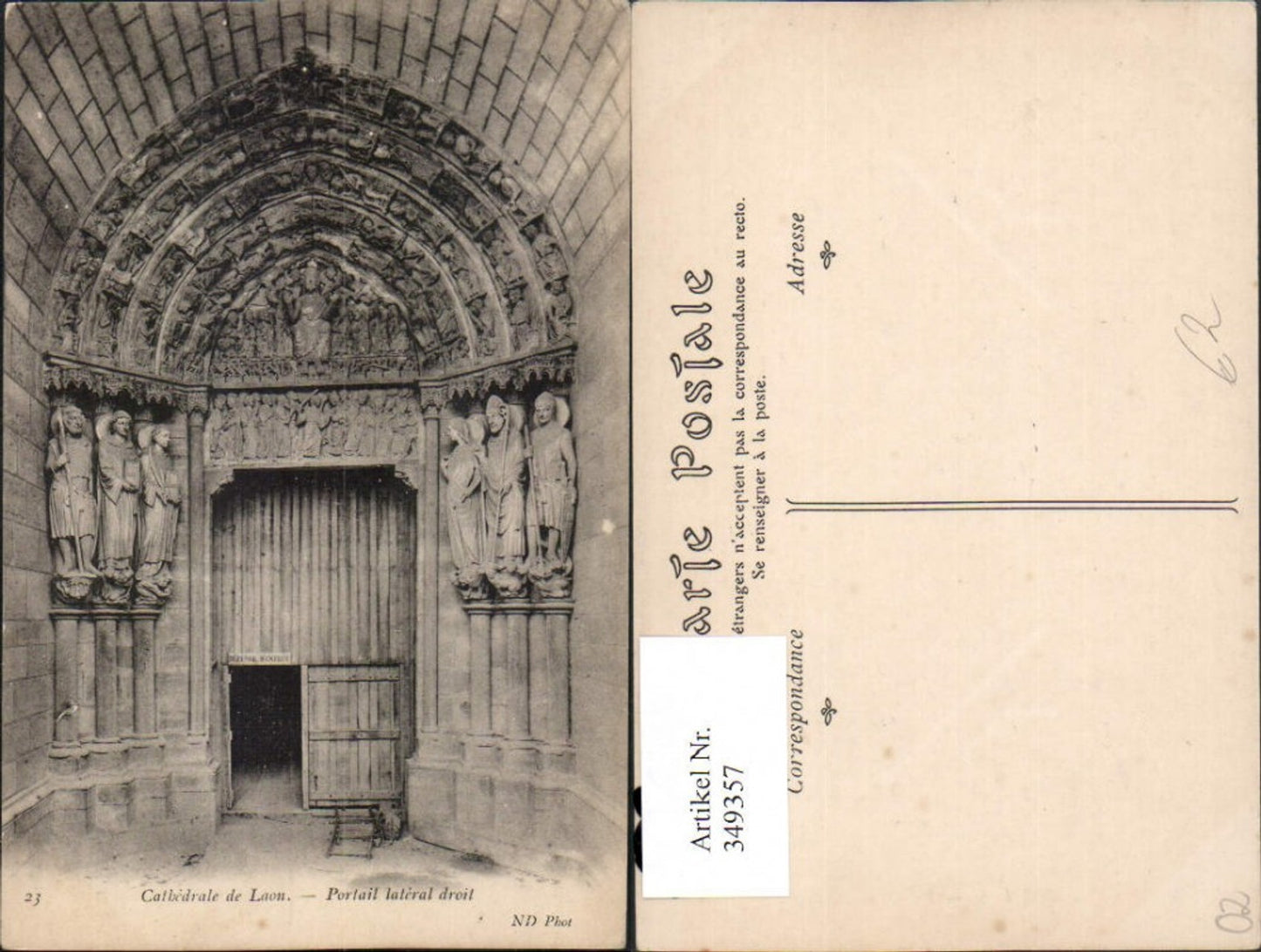 349357,Picardie Aisne Laon Cathedrale Portail lateral droit Kirchenportal