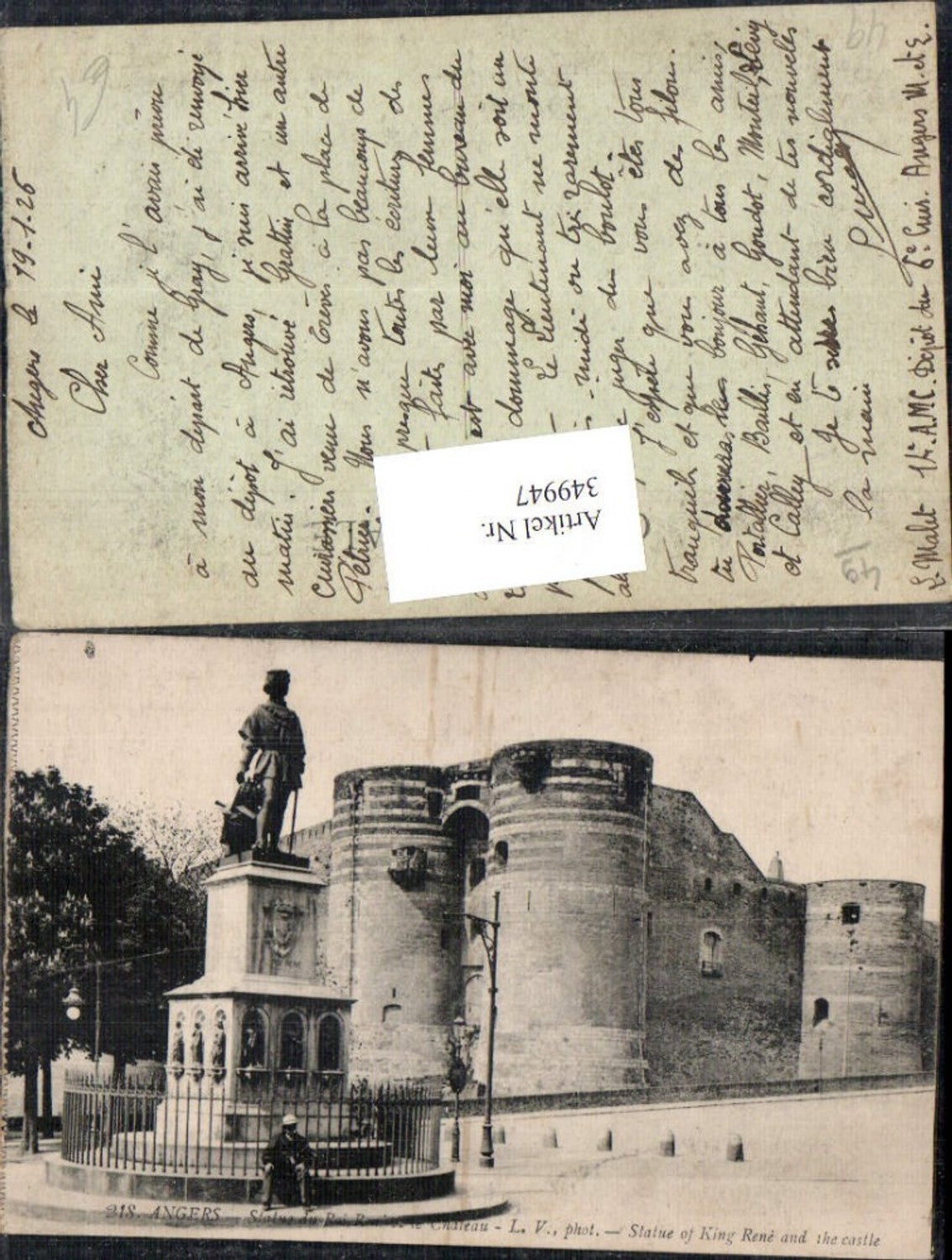 349947,Pays de la Loire Maine-et-Loire Angers Statue du Roi Rene et le Chateau Schloss