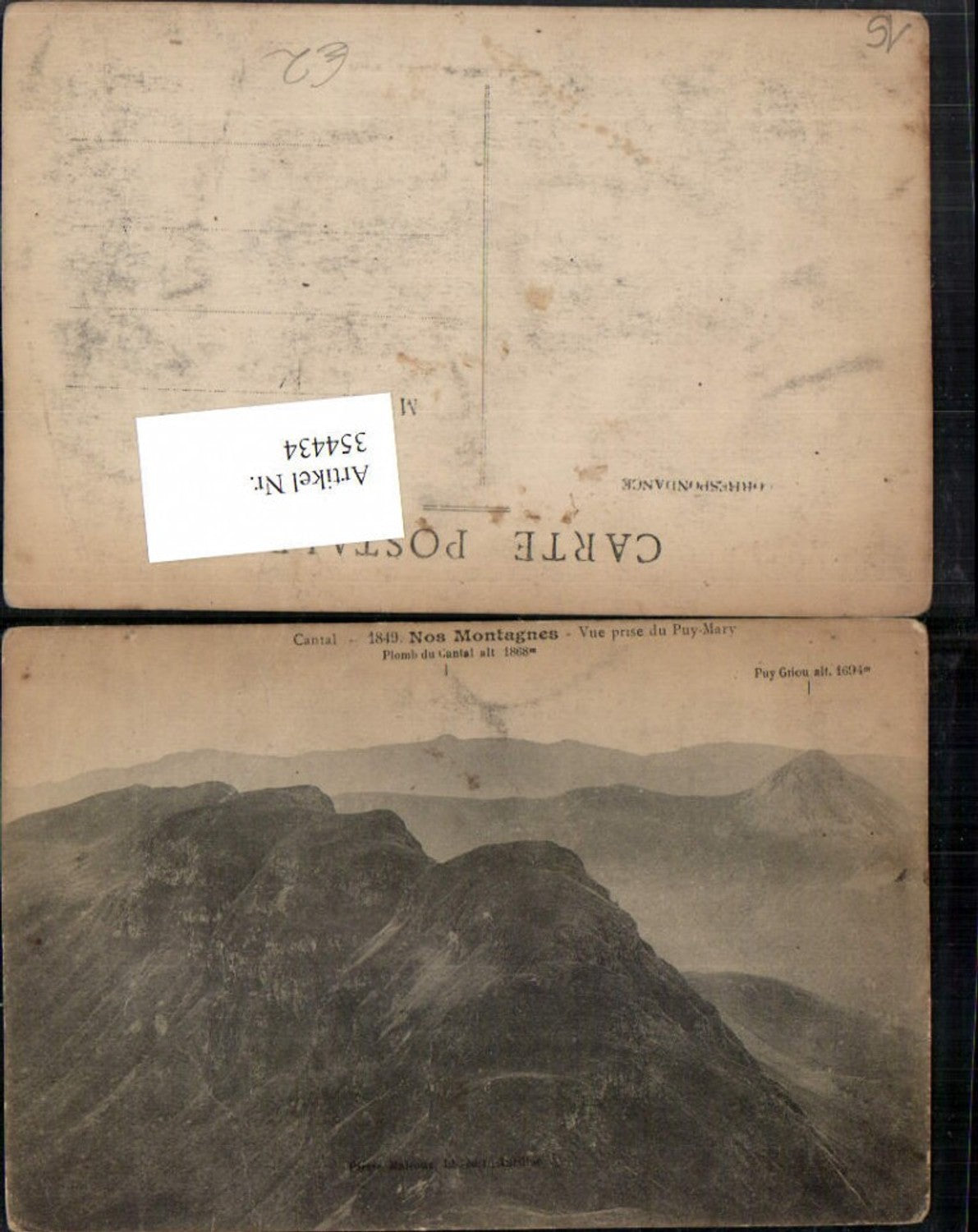 354434,Auvergne Cantal Nos Montagnes Vue prise du Puy-Mary Bergkulisse