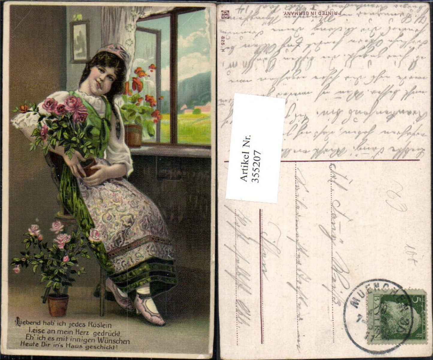 355207,Künstler Ak Frau Tracht a. Fenster sitzend Blumen Rosentopf Spruch
