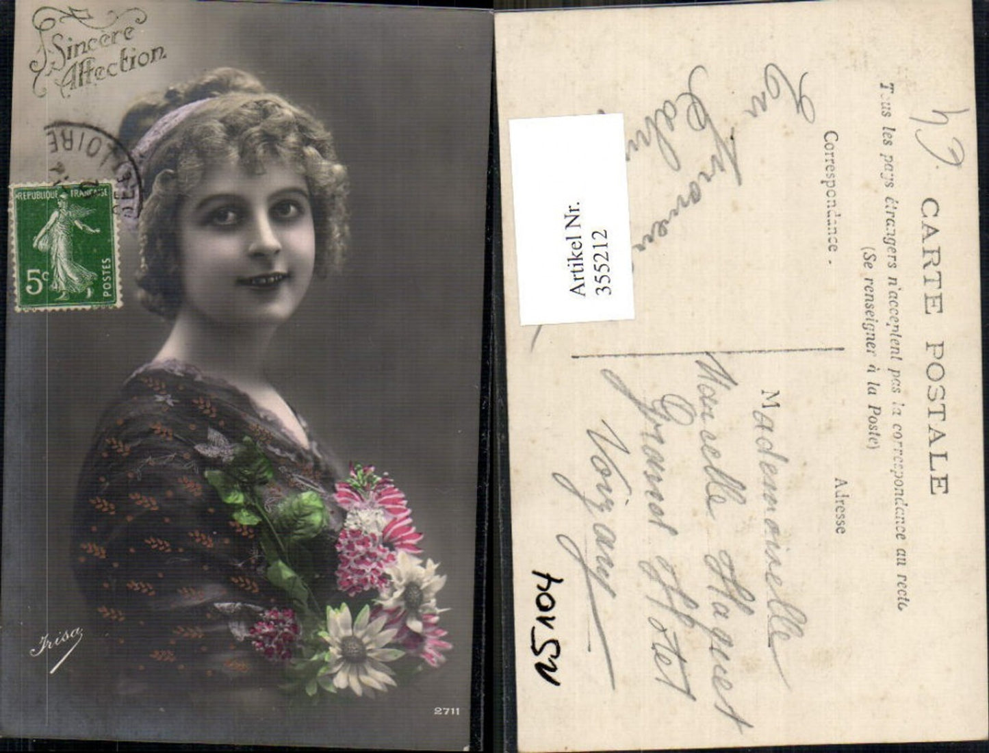 355212,Foto Ak Frau Haarband Blumen Strauß