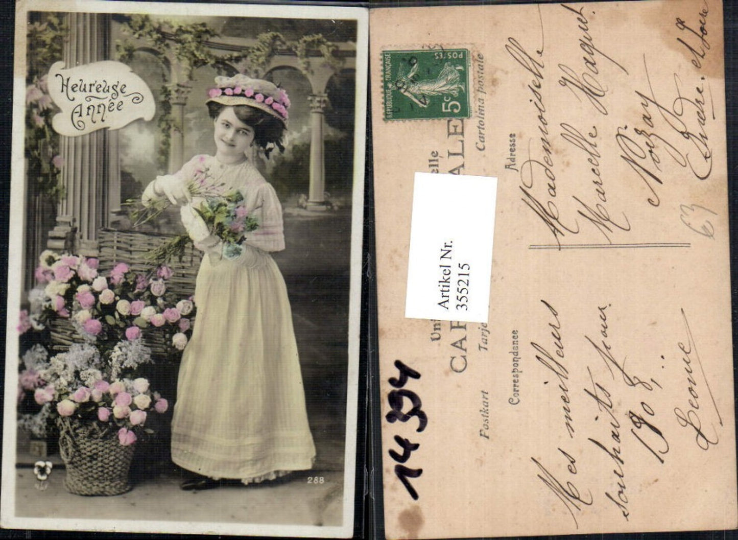355215,Frau Kleid Hut Rosen Blumen Korb Heureuse Annee