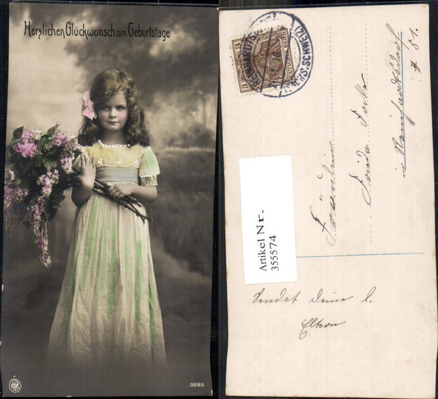 355574,Foto Ak Kind Mädchen Haarschleife Blumenstrauß Geburtstag pub NPG 3285