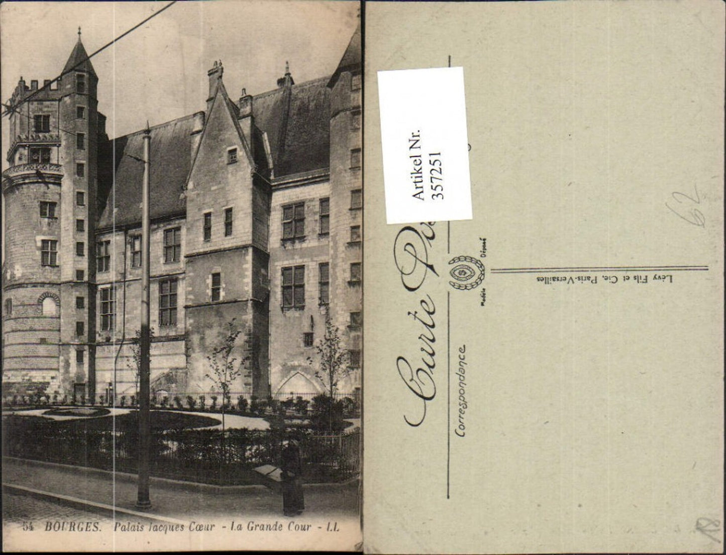 357251,Centre Cher Bourges Palais Jacques-Coeur La Grande Cour