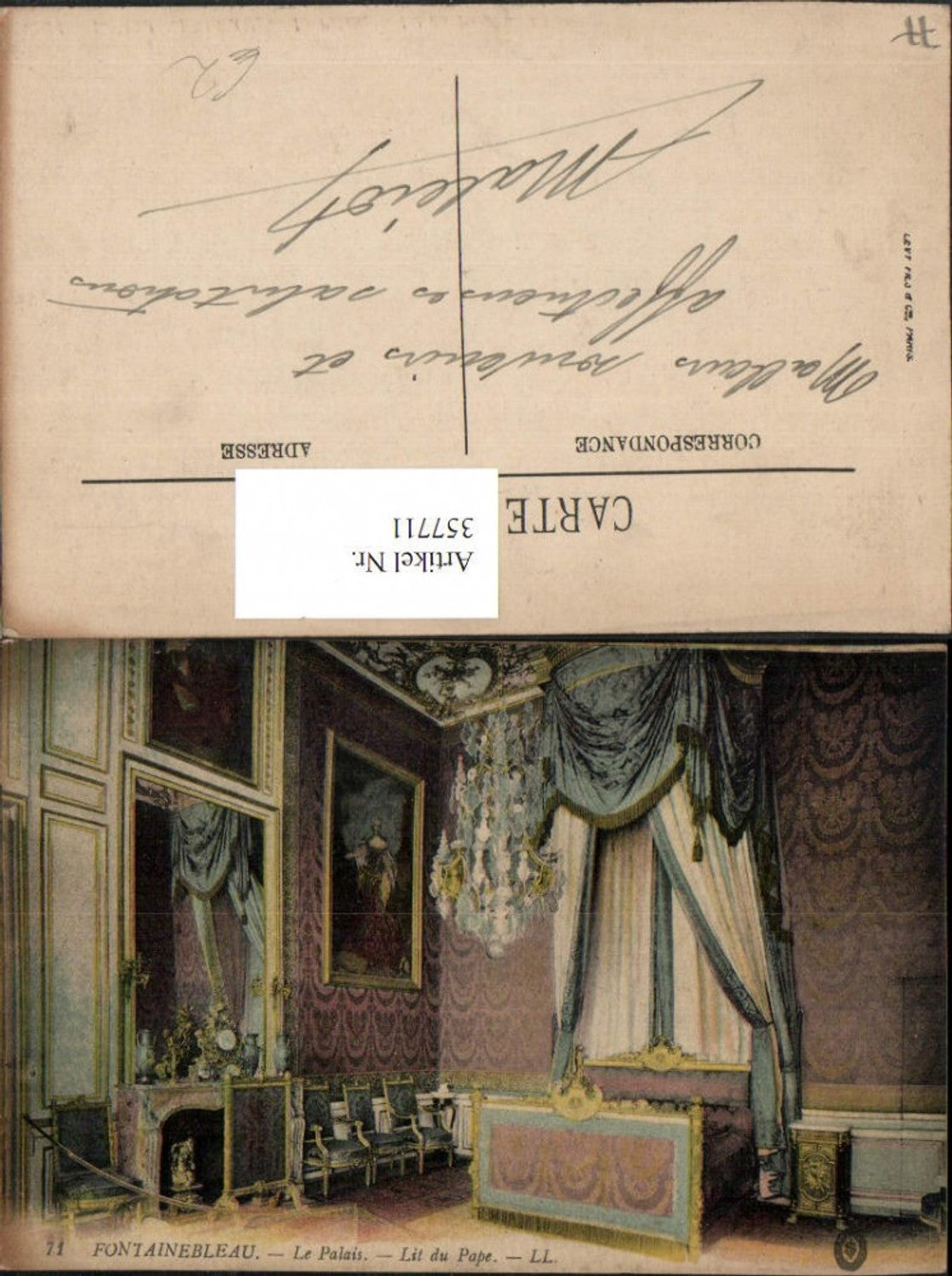 357711,Ile-de-France Seine-et-Marne Fontainebleau Le Palais Lit du Pape bedroom