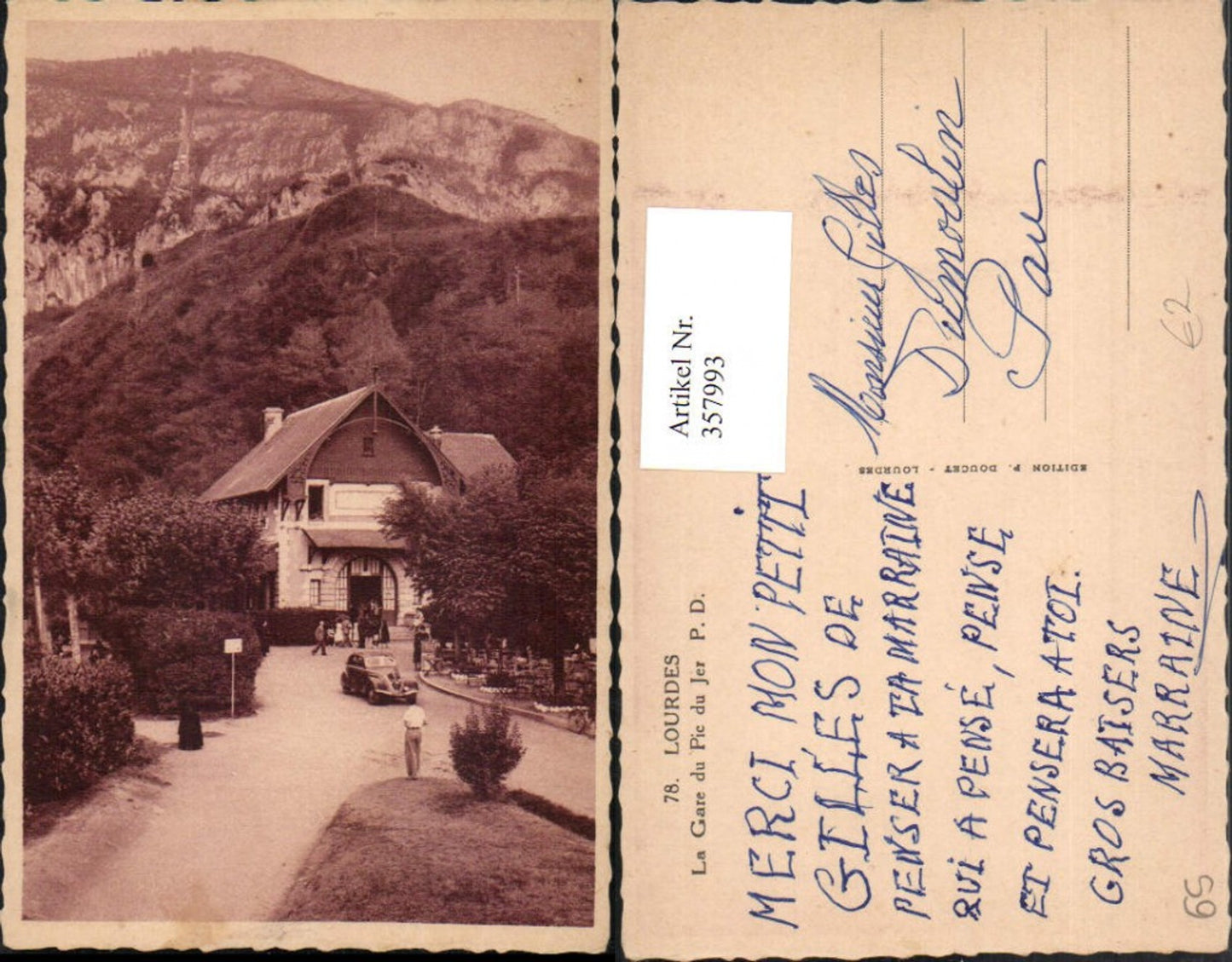 357993,Midi-Pyrenees Hautes-Pyrenees Lourdes La Gare du Pic du Jer Talstation Bergkulisse