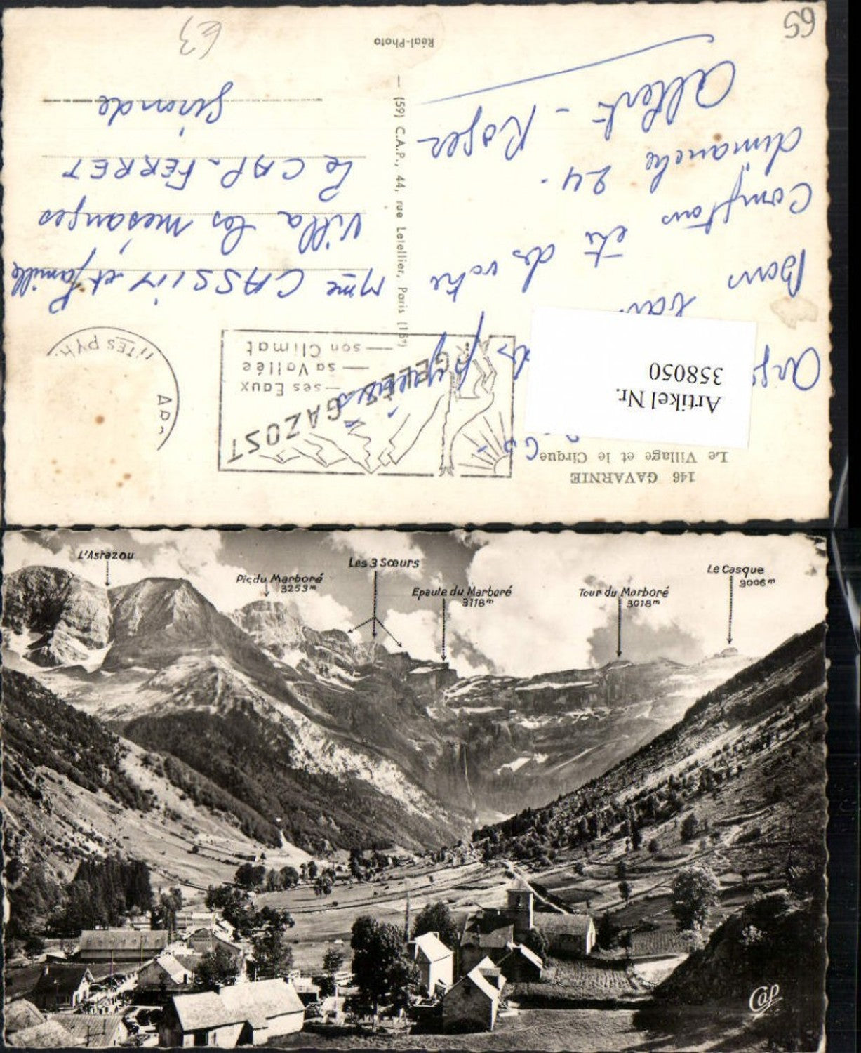 358050,Midi-Pyrenees Hautes-Pyrenees Gavarnie Le Village et le Cirque Totale Bergkulisse