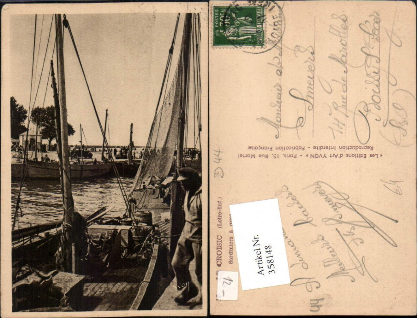 358148,Pays de la Loire Loire-Atlantique Le Croisic Sardiniers a quai Boote