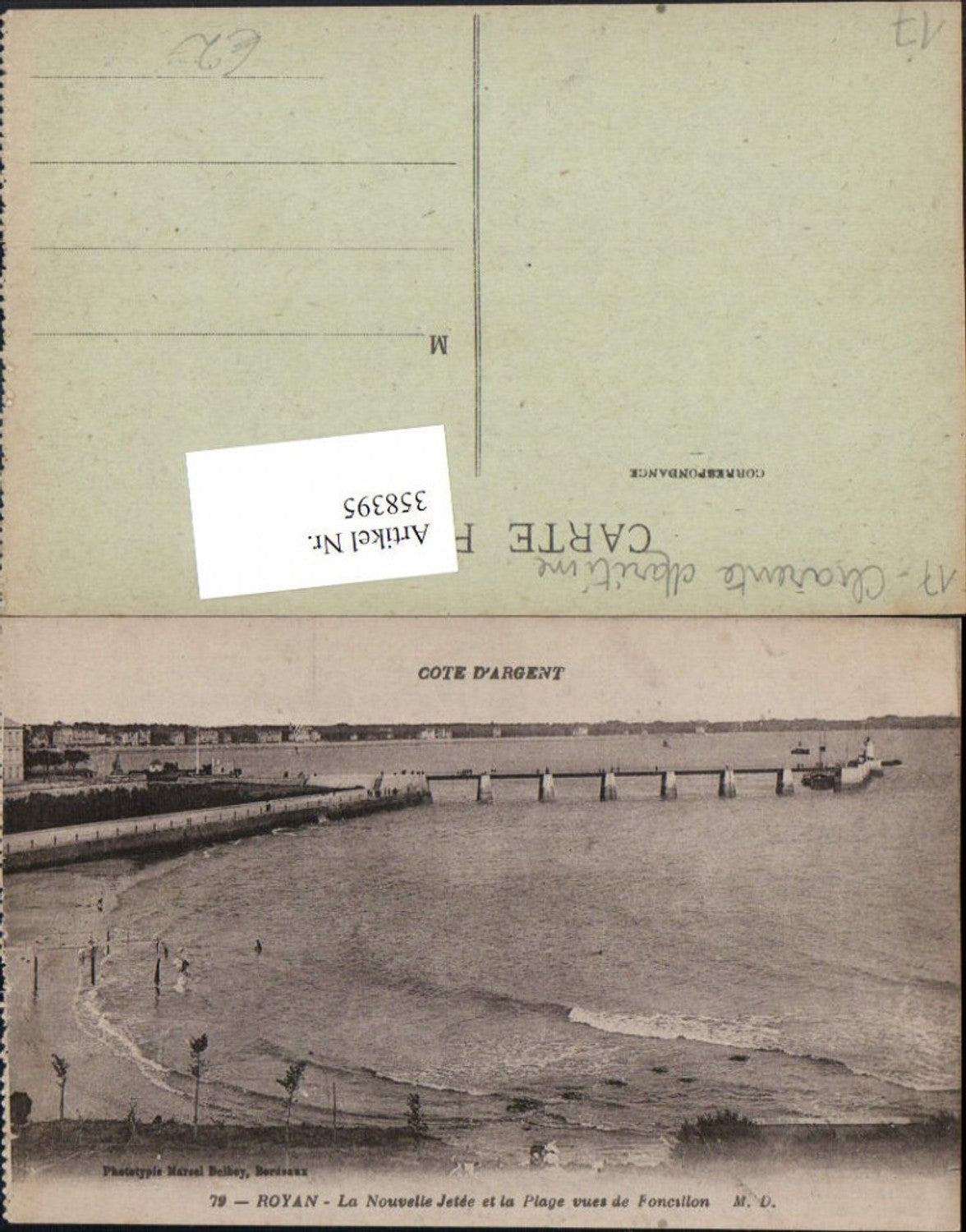 358395,Poitou-Charentes Charente-Maritime Royan La Nouvelle Jetee et la Plage Strand