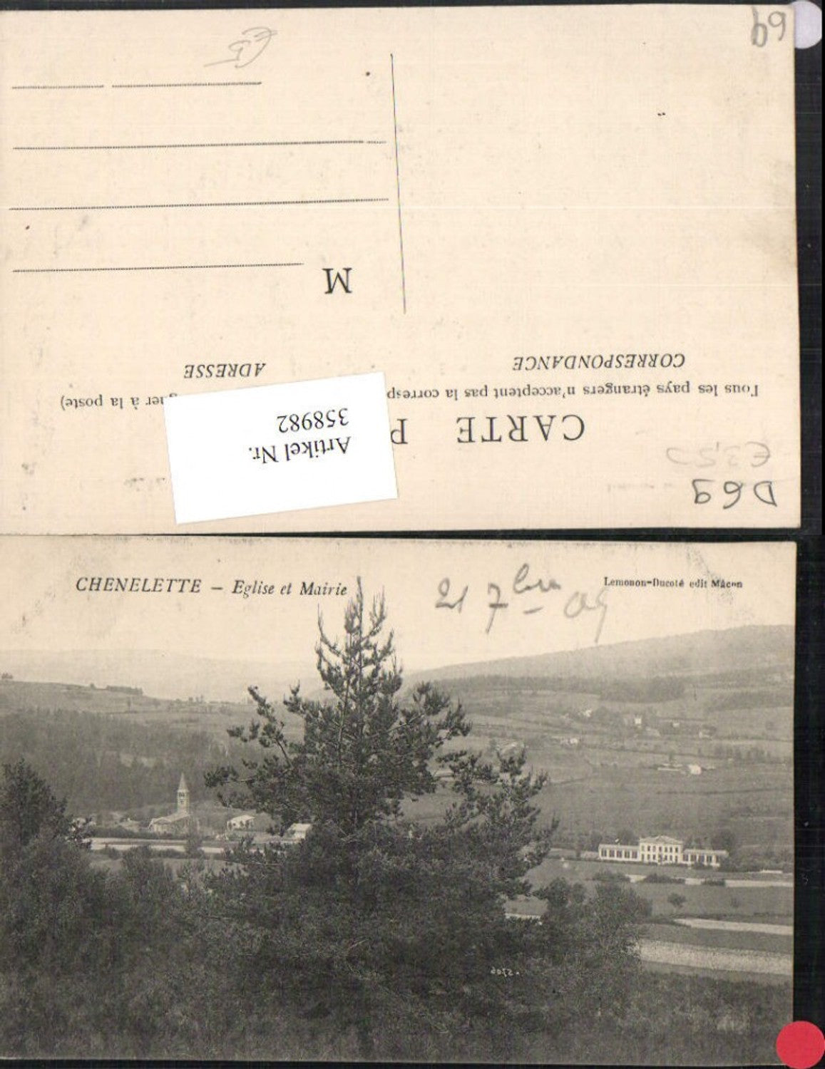 358982,Rhone-Alpes Rhone Chenelette Eglise et Mairie Blick zur Kirche