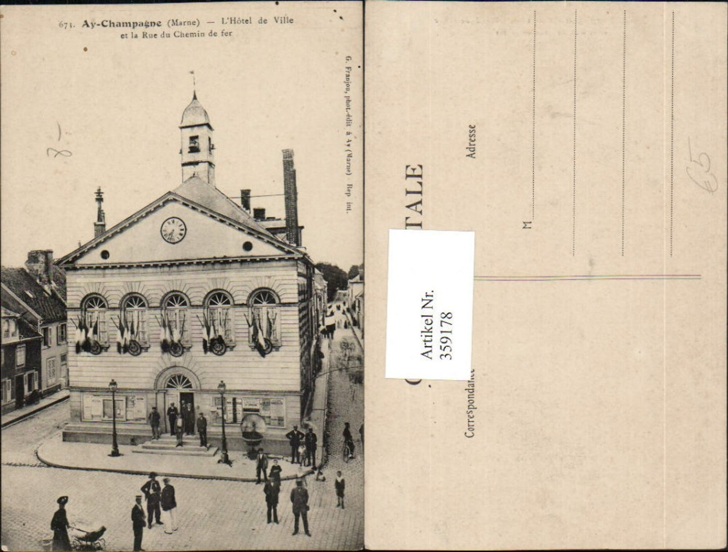 359178,Champagne-Ardenne Marne Ay-Champagne L'Hotel de Ville et Rue du Chemin Rathaus
