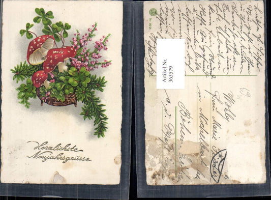 363579,Künstler Ak Korb m. Tannenzweigen Klee Fliegenpilze Pilze Blütenzweige Neujahr
