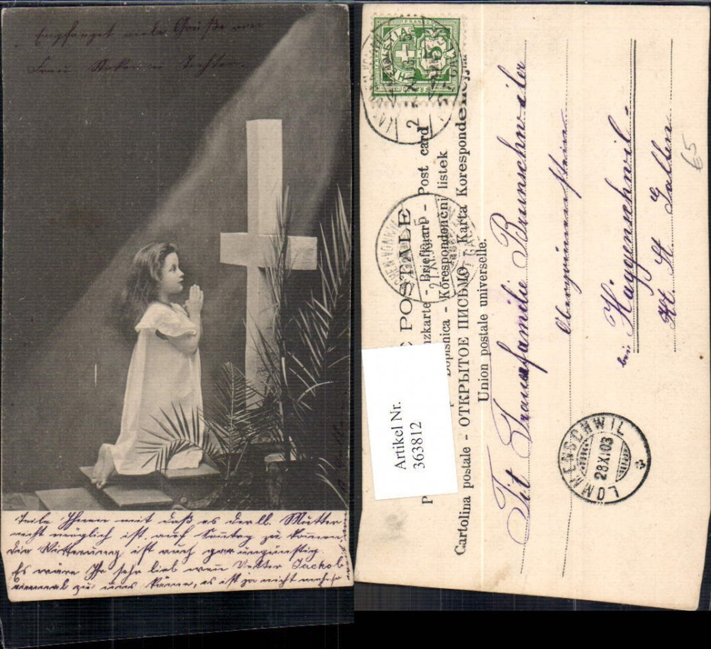 363812,Kind Mädchen Gebet v. Kreuz Palmzweige