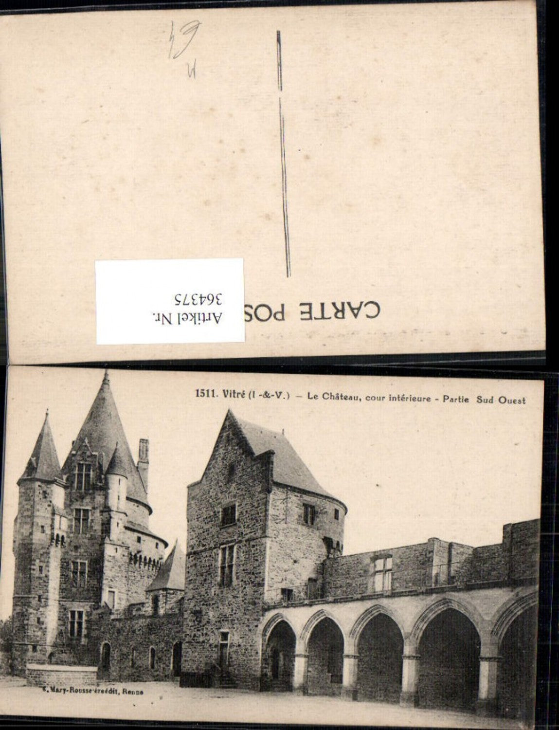 364375,Schloss Vitre Le Chateau cour interieure Partie Sud Ouest