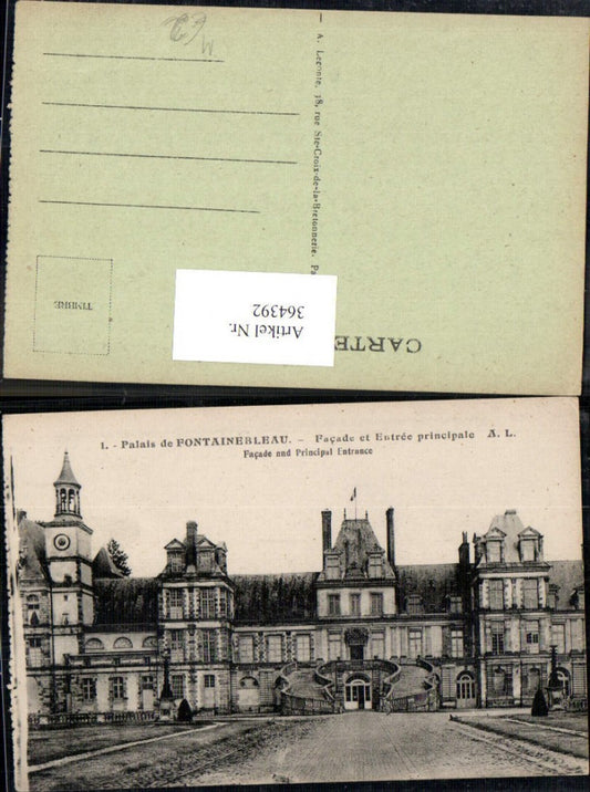 364392,Schloss Palais de Fontainebleau Facade et Entree principale Facade and Principal Entrance