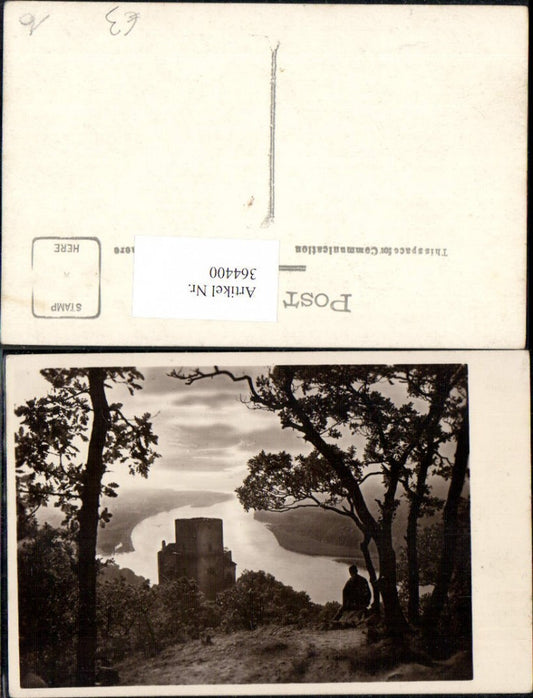 364400,Foto Ak Burg m. Flusstal Mann i. Vordergrund