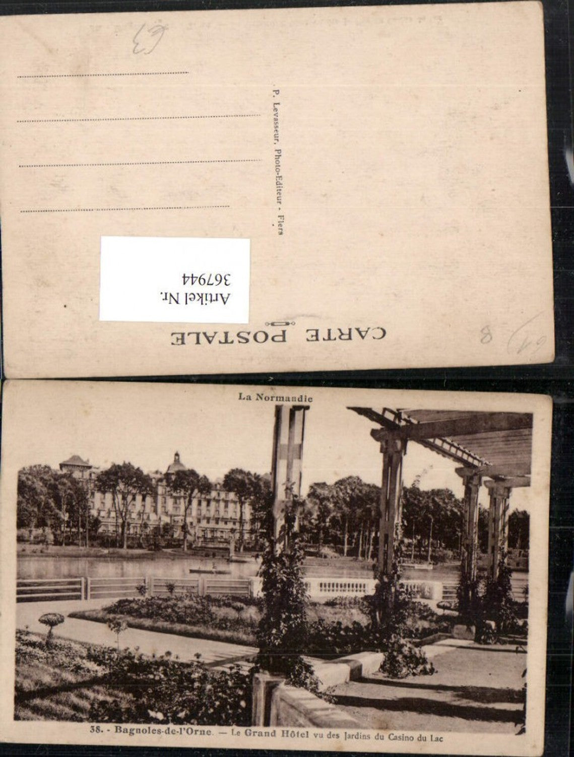 367944,Bassen-Normandie Orne Bagnoles-de-l'Orne Le Grand Hotel vu des Jardins du Casino du Lac