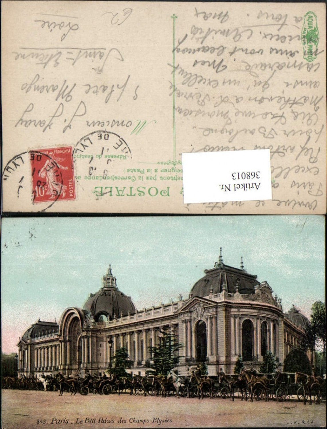 368013,Ile-de-France Paris Le Petit Palais des Champs-Elysees Kutschen