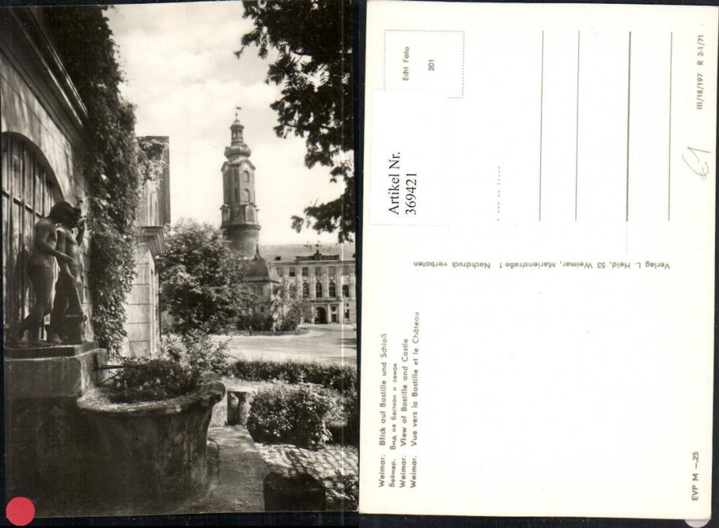 369421,Weimar Blick auf Bastille Schloss Brunnen