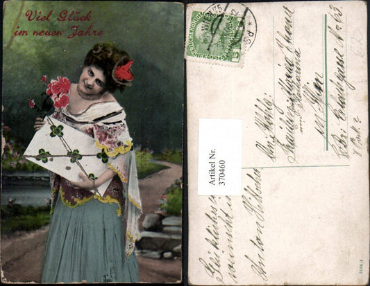370460,Glitzerkarte Neujahr Frau m. Kleid Brief Klee Rosen