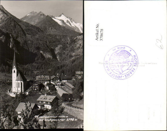378678,Heiligenblut Totale m. Großglockner Bergkulisse
