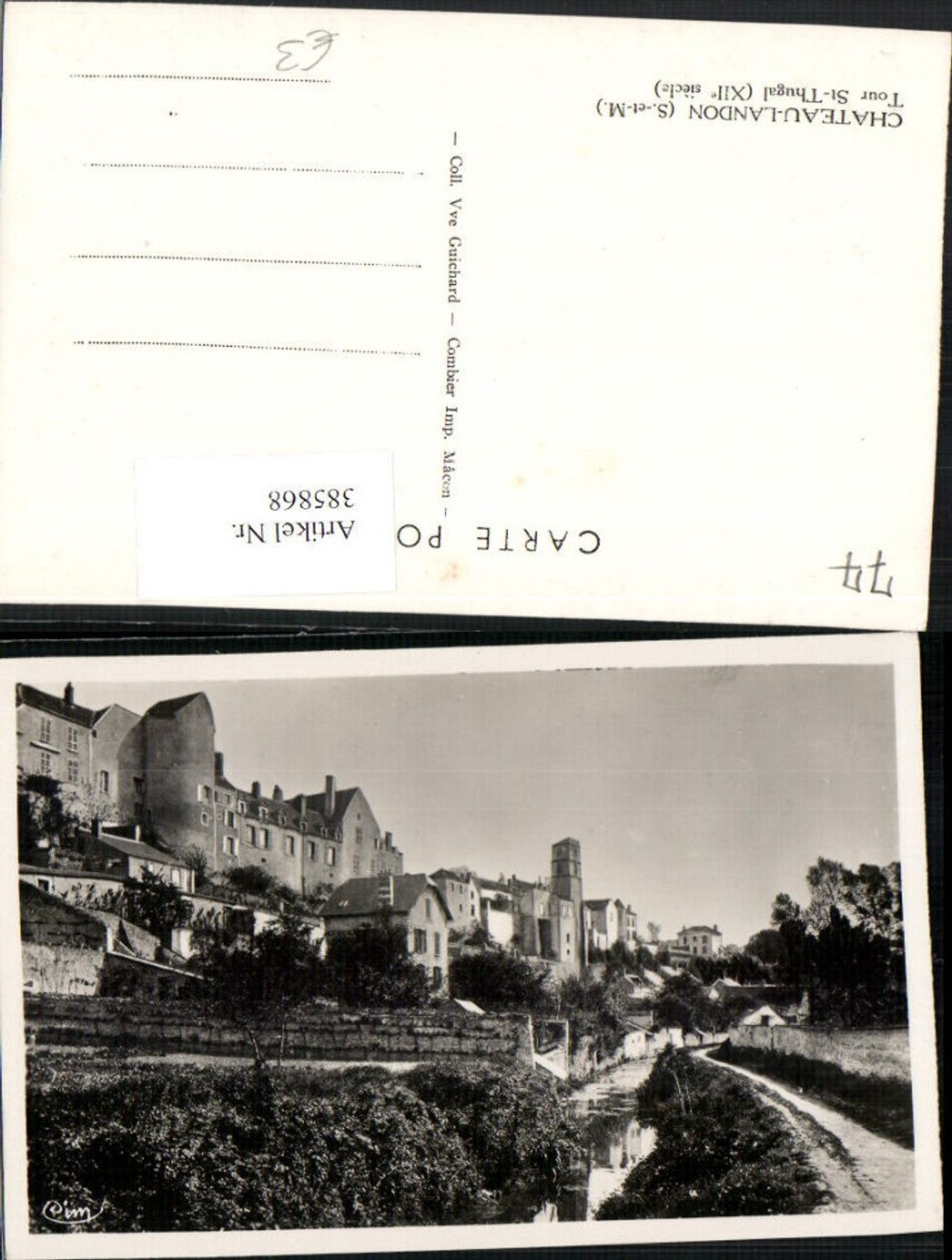 385868,Ile-de-France Seine-et-Marne Chateau-Landon Tour St-Thugal Teilansicht