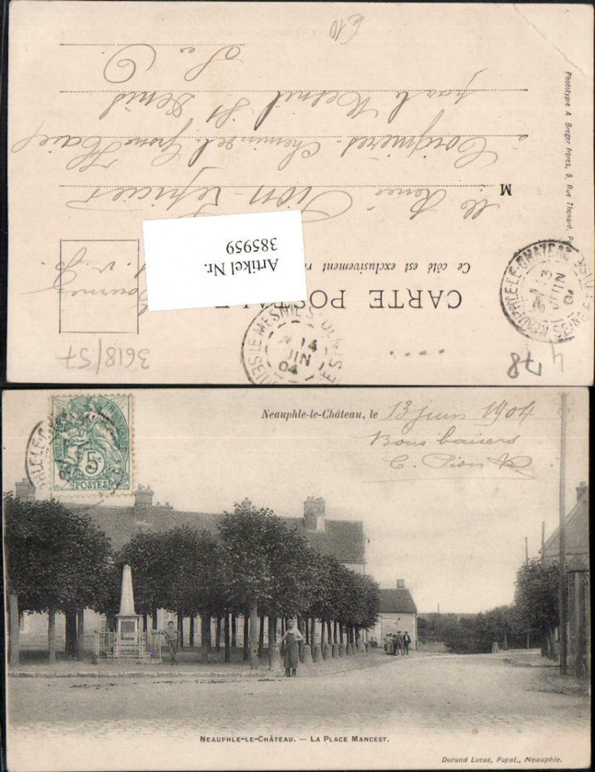 385959,Ile-de-France Yvelines Neauphle-le-Chateau La Place Mancest Straßenansicht