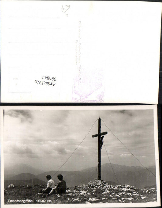386842,Ötschergipfel Kreuz b. Lackenhof Bergkulisse