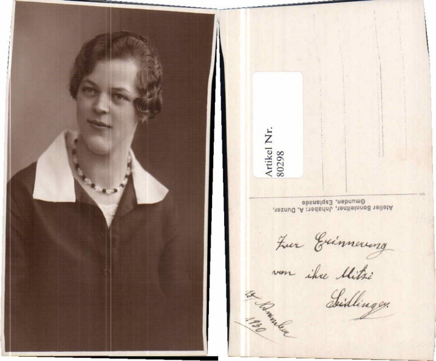 80298,Junge Frau m. Halskette Gmunden Atelier Sonnleitner