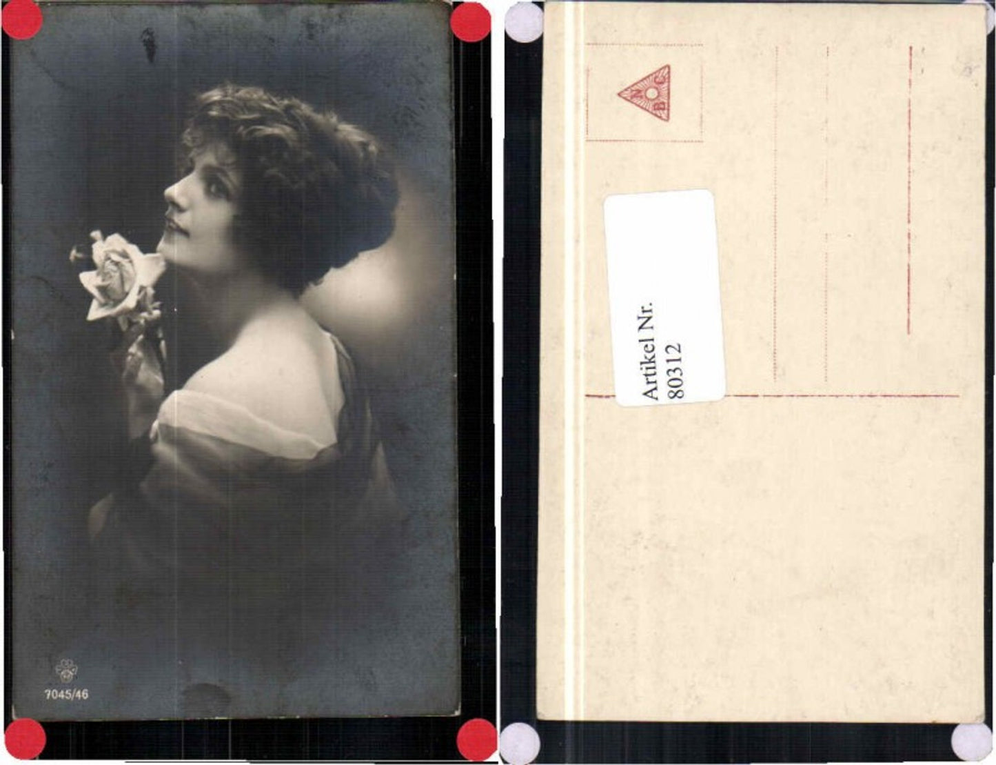 80312,RPH SBW Frau m. Rose Portrait