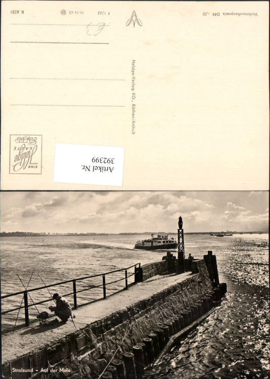 392399,Stralsund Auf der Mole Fischer Boot