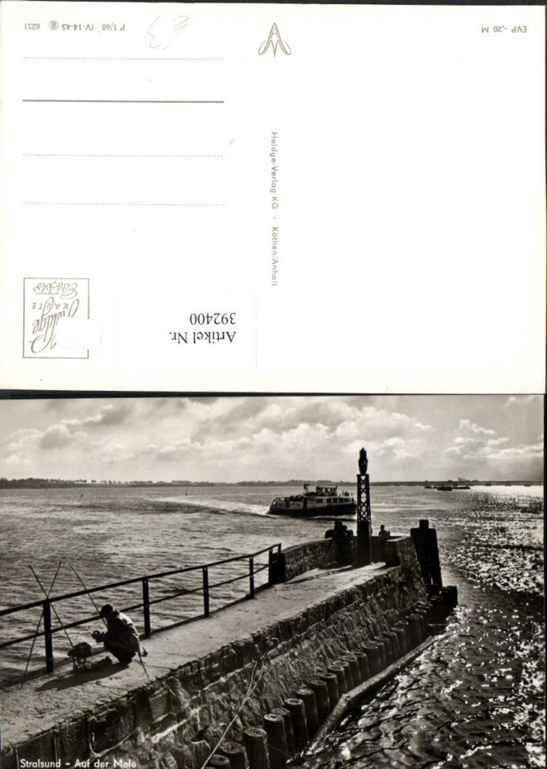 392400,Stralsund Auf der Mole Fischer Boot