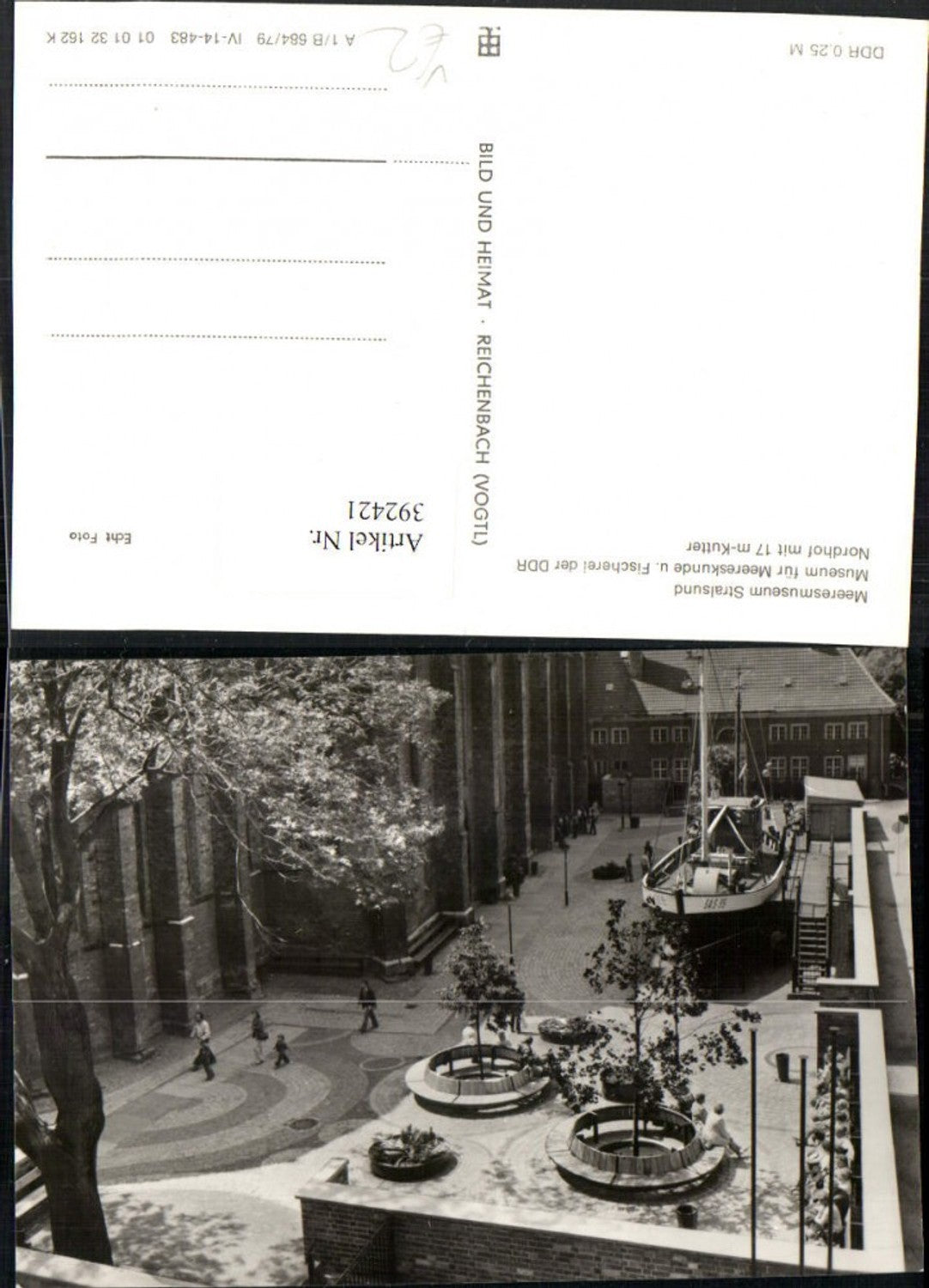 392421,Stralsund Meeresmuseum Schiff pub VEB