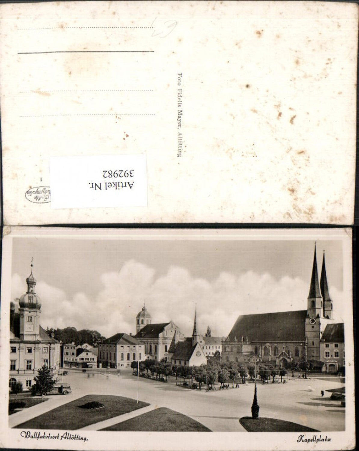 392982,Altötting Kapellplatz Kapelle Kirche