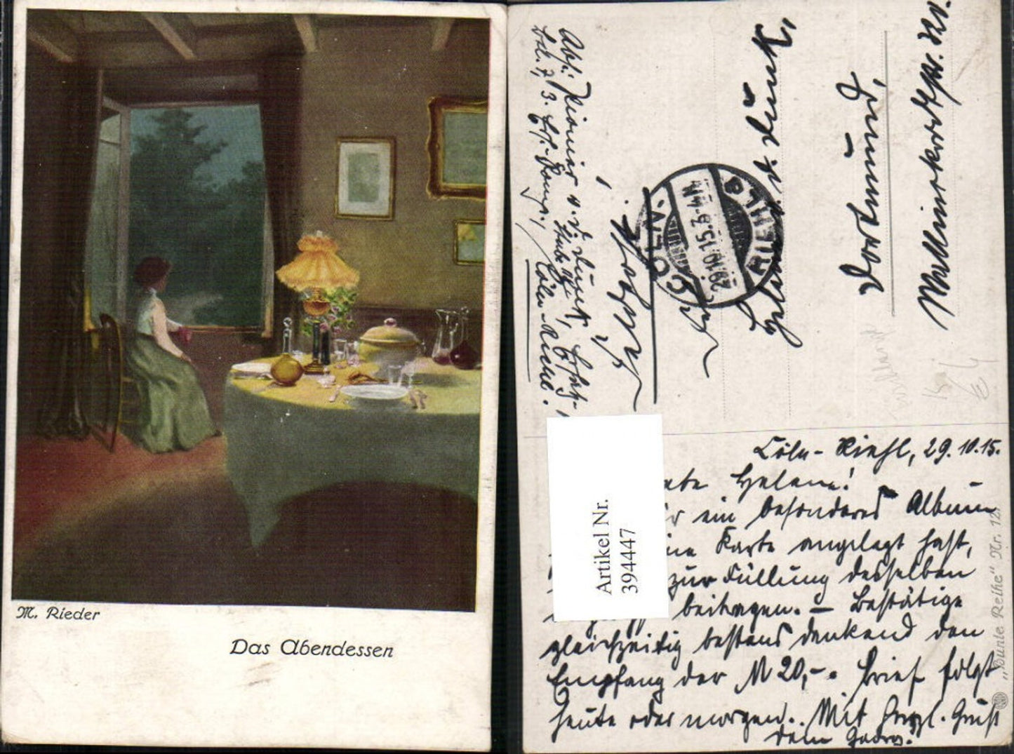 394447,Künstler AK M. Rieder Das Abendessen Frau b. Fenster Tischlampe