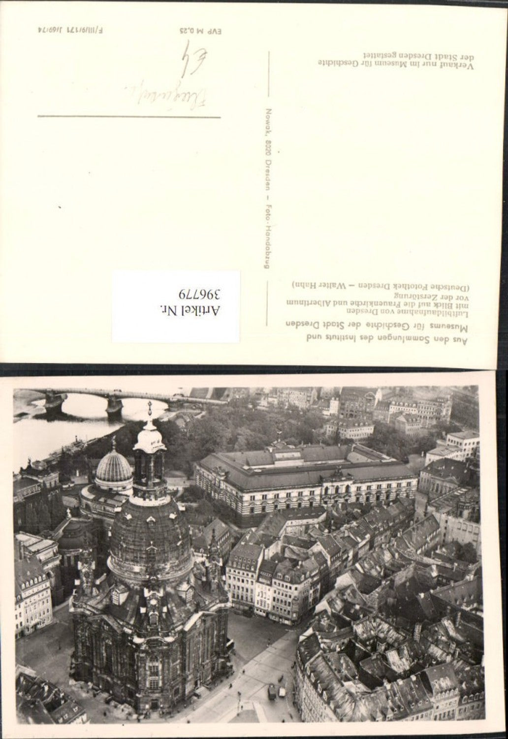 396779,Dresden Frauenkirche Kirche u. Albertinum Fliegeraufnahme